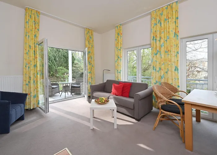 Strandnahe-ferienwohnung-4-fuer-6-personen-villa-celia-sellin Appartement Sellin (Rugen)